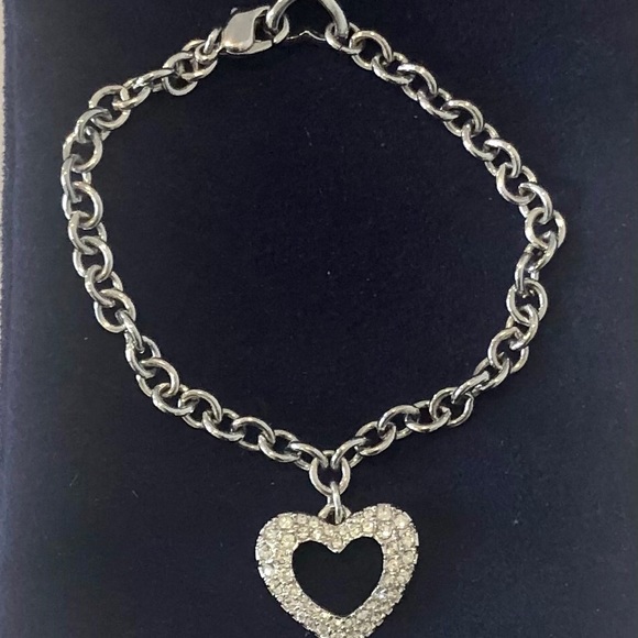 Swarovski Heart Necklace & Bracelet Set - Picture 6 of 6